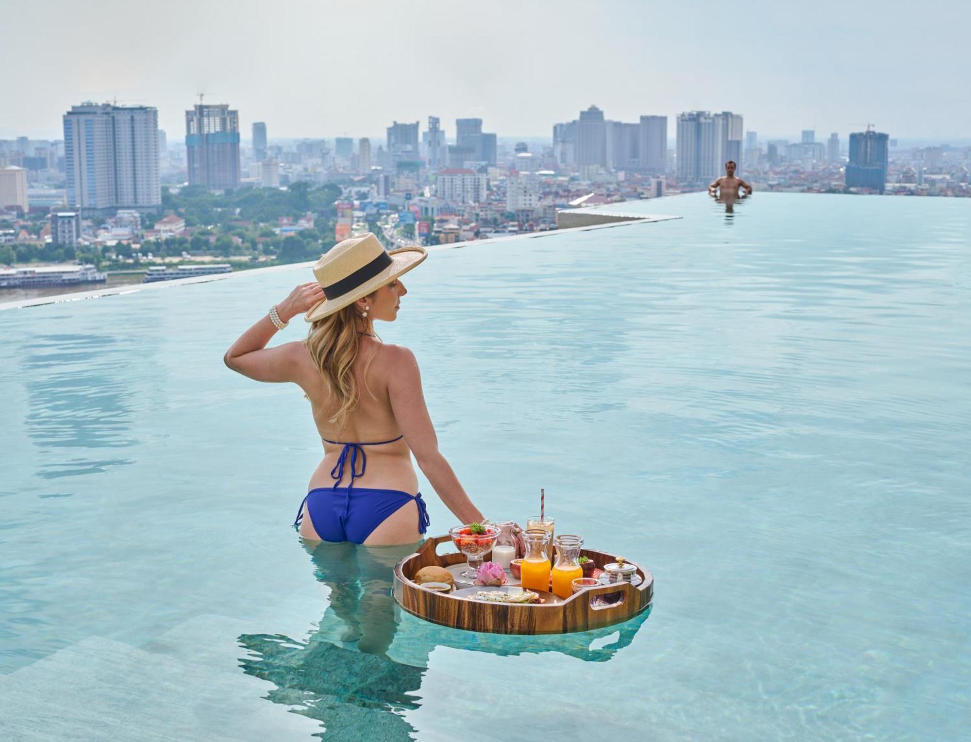 The Peninsula Phnom Penh Hotell Eksteriør bilde